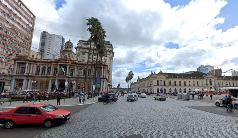 Região do Mercado Público de Porto Alegre (RS) antes da enchente / Reprodução/Google Street View