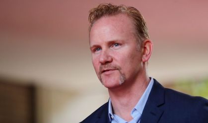 Morgan Spurlock, de "Super Size Me: A Dieta do Palhaço", morre aos 53 anos