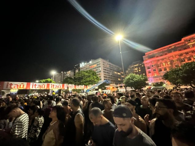 Fãs acompanham segundo ensaio para show de Madonna no Rio / Giovanna Bronze/CNN Brasil