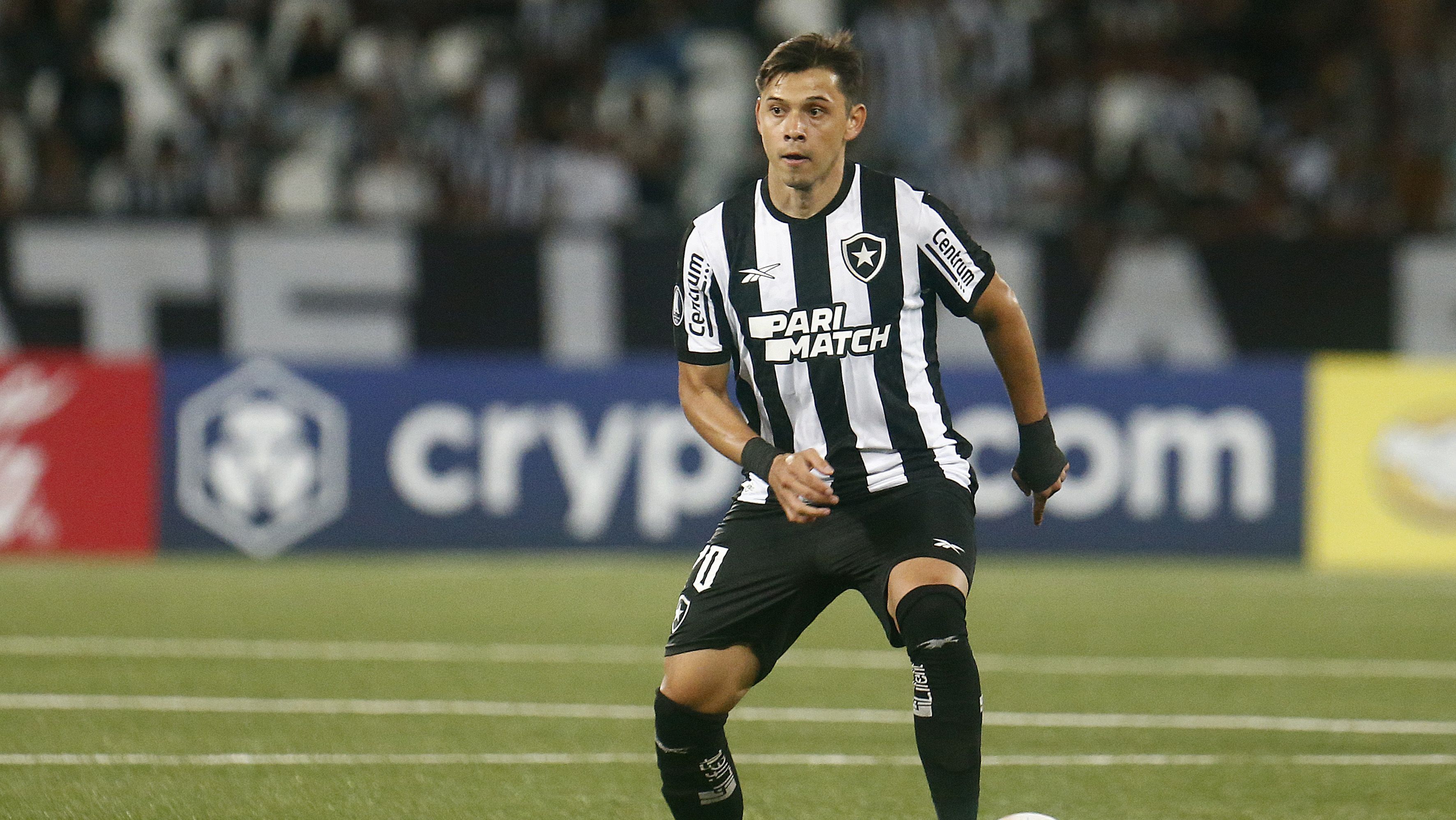 Óscar Romero em ação pelo Botafogo