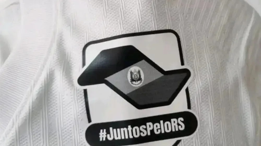 Patch utilizado na camisa do Corinthians / Reprodução