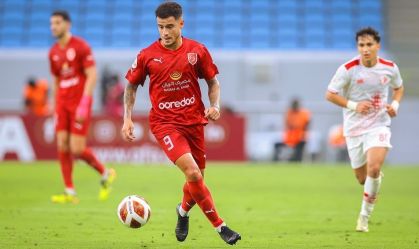 Philippe Coutinho em campo pelo Al-Duhail, do Catar