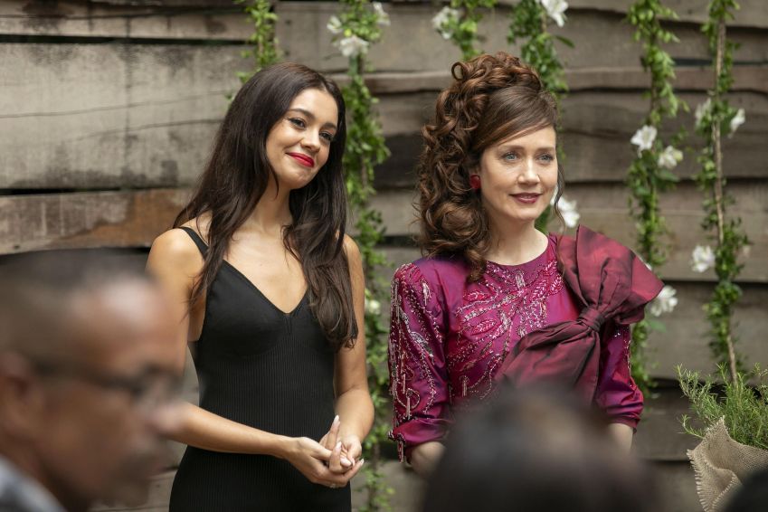 Eliana (Sophie Charlotte) e Iolanda, Dona Patroa (Camila Morgado) / Globo/ Manoella Mello