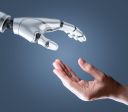 CEO da DeepMind diz que IA tem riscos por mau uso, mas não roubará empregos