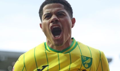 Gabriel Sara em ação pelo Nowrich