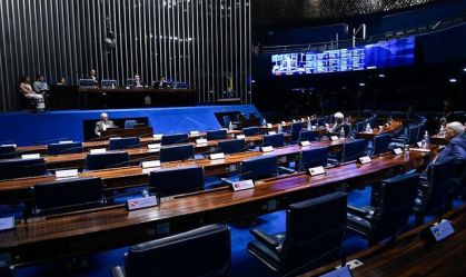 Senado dá aval a reajuste de salário de servidores federais e permite criação de novas carreiras