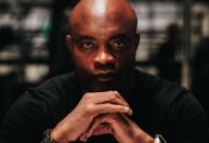 Anderson Silva palpita sobre possível luta de Poatan contra campeão do UFC