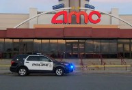 Quatro pessoas são esfaqueadas em cinema de Massachusetts, nos Estados Unidos