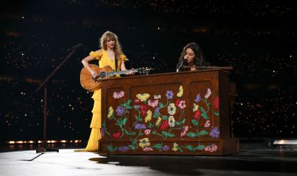 Gracie Abrams diz que Taylor Swift definiu mais o pop que qualquer homem