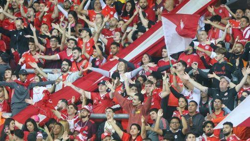 Torcida do Inter no estádio Beira-Rio