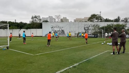 Timão treinou no CT nesta quarta-feira (15)