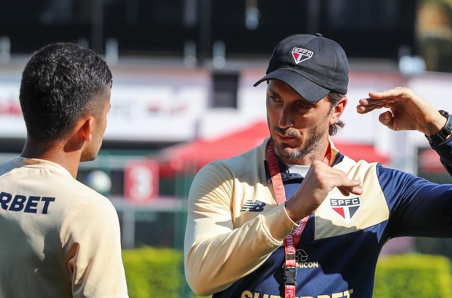 Zubeldía comanda treino visando duelo com o Águia de Marabá