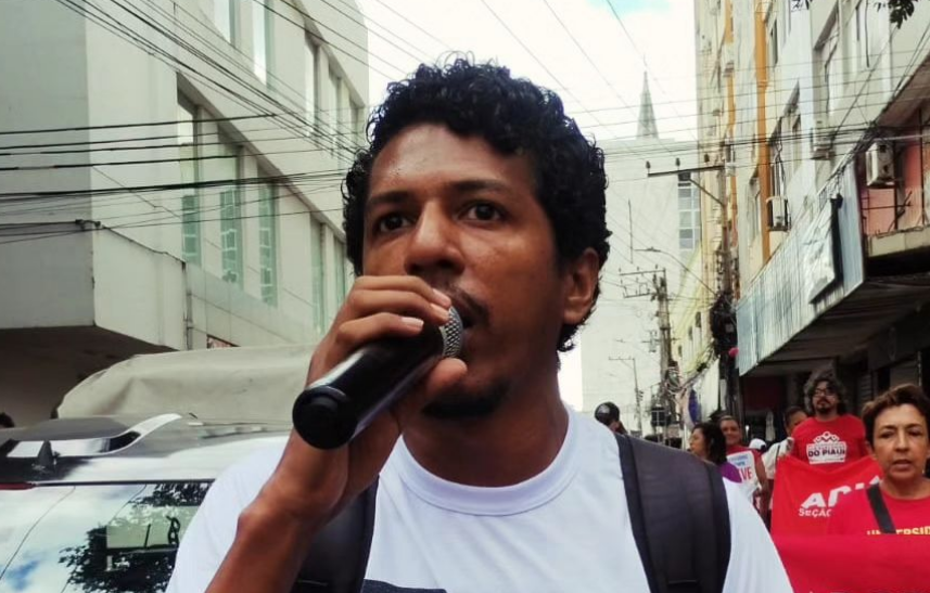 Santiago Belizário é candidato da UP à Prefeitura de Teresina / 1/05/2024 - Reprodução/Instagram/unidadepopularpi