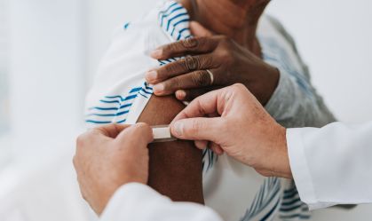 Vacina contra herpes-zóster reduz em 23% risco cardiovascular, diz estudo