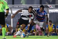 Nos pênaltis, Vasco bate o Fortaleza e se classifica na Copa do Brasil