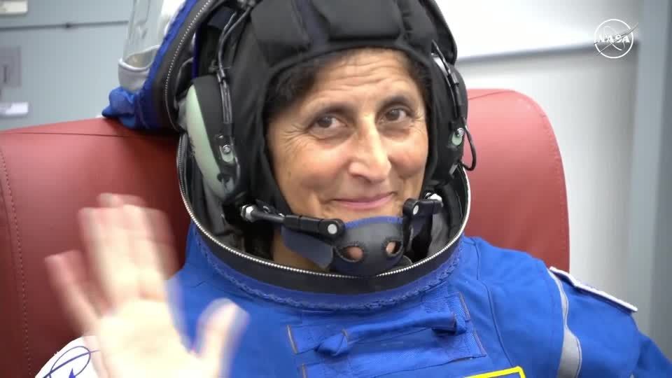Astronautas se preparam para o primeiro voo tripulado do Starliner em órbita