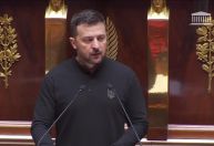 Zelensky compara Putin a Hitler em discurso no parlamento francês