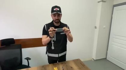 Estudante da Turquia é preso por tentar usar inteligência artificial durante prova