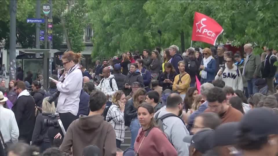 Thousands gather to protest against far-right in Paris