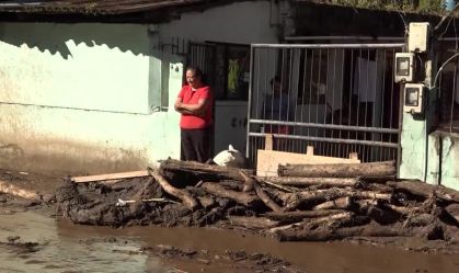Número de mortes após forte chuva e deslizamento de terra no Equador sobe para 7