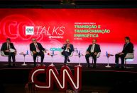 Brasil está no caminho da vanguarda na descarbonização, diz presidente da Anfavea