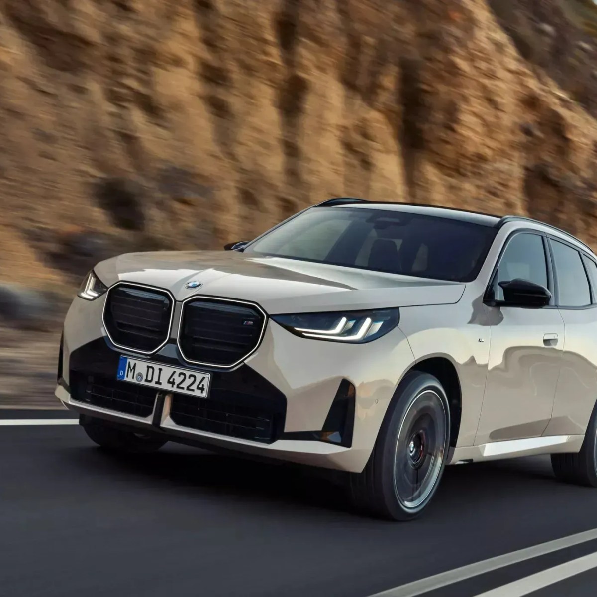 BMW X3 ganha repaginada que marca diferenciação de equivalente