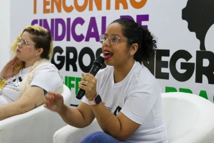 A candidata à prefeitura do Recife Ludmila Outtes (UP)