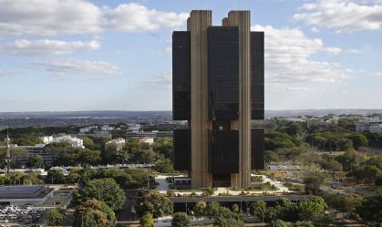 BC reforça unanimidade da decisão e diz que melhora das expectativas é essencial para inflação, diz ata