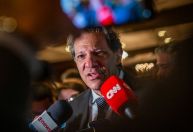 Espero concluir negociação da dívida dos estados com União até fim do mês, diz Haddad