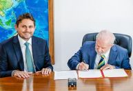 Lula e Juscelino têm primeira agenda após indiciamento; ministro usa redes para exaltar encontro