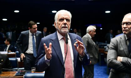 Jaques: governo deve encaminhar projeto para regular redes nesta semana