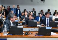 Comissão do Senado aprova “marco dos seguros” e projeto pode ir a plenário nesta terça-feira (18)