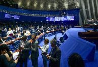 Senado adia votação do marco legal do hidrogênio verde