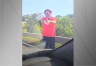 Motorista que atirou em veículo está foragido, diz Polícia de SP