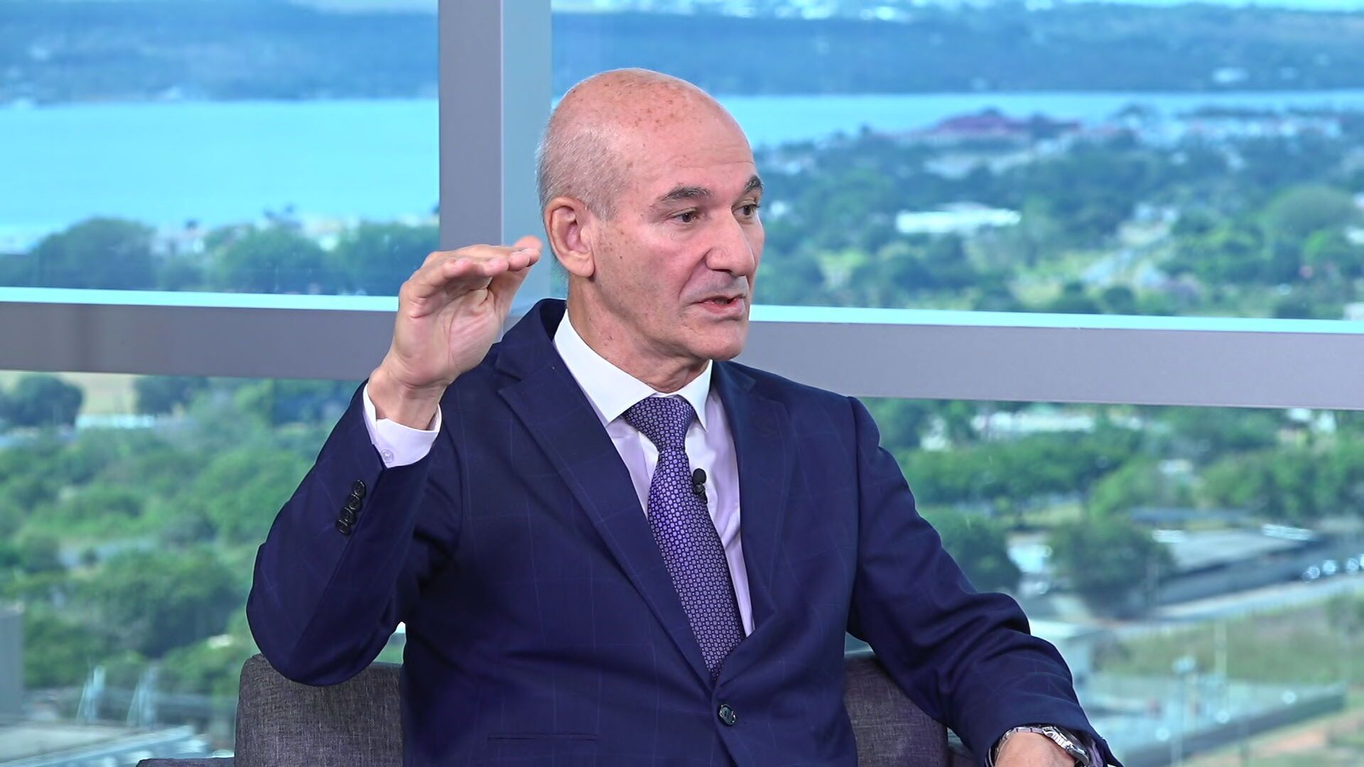 O ministro-chefe do GSI (Gabinete de Segurança Institucional), general Marcos Antônio Amaro, concedeu entrevista à CNN