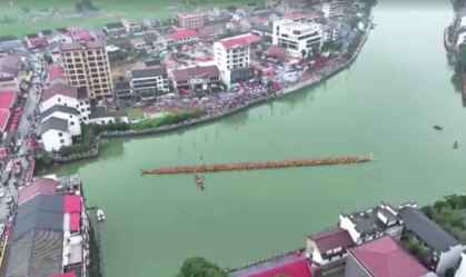 Barco-dragão de 100 metros quebra recorde mundial na China; veja vídeo