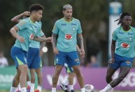 Bruno Guimarães pede equilíbrio na Seleção: 