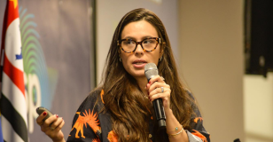 A deputada federal Carol Sponza (Novo-RJ)