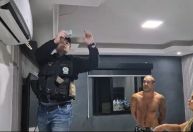 Suspeito de homicídio é preso com dinheiro escondido no teto de mansão; veja imagens