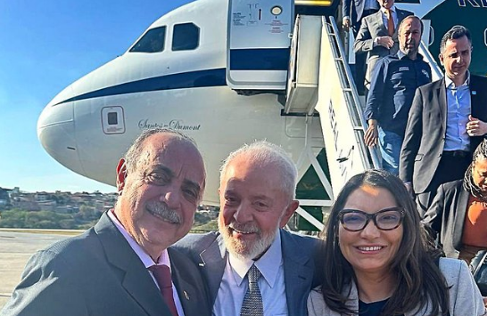 O prefeito de Belo Horizonte, Fuad Noman (PSD), o presidente Lula e a primeira-dama Janja da Silva