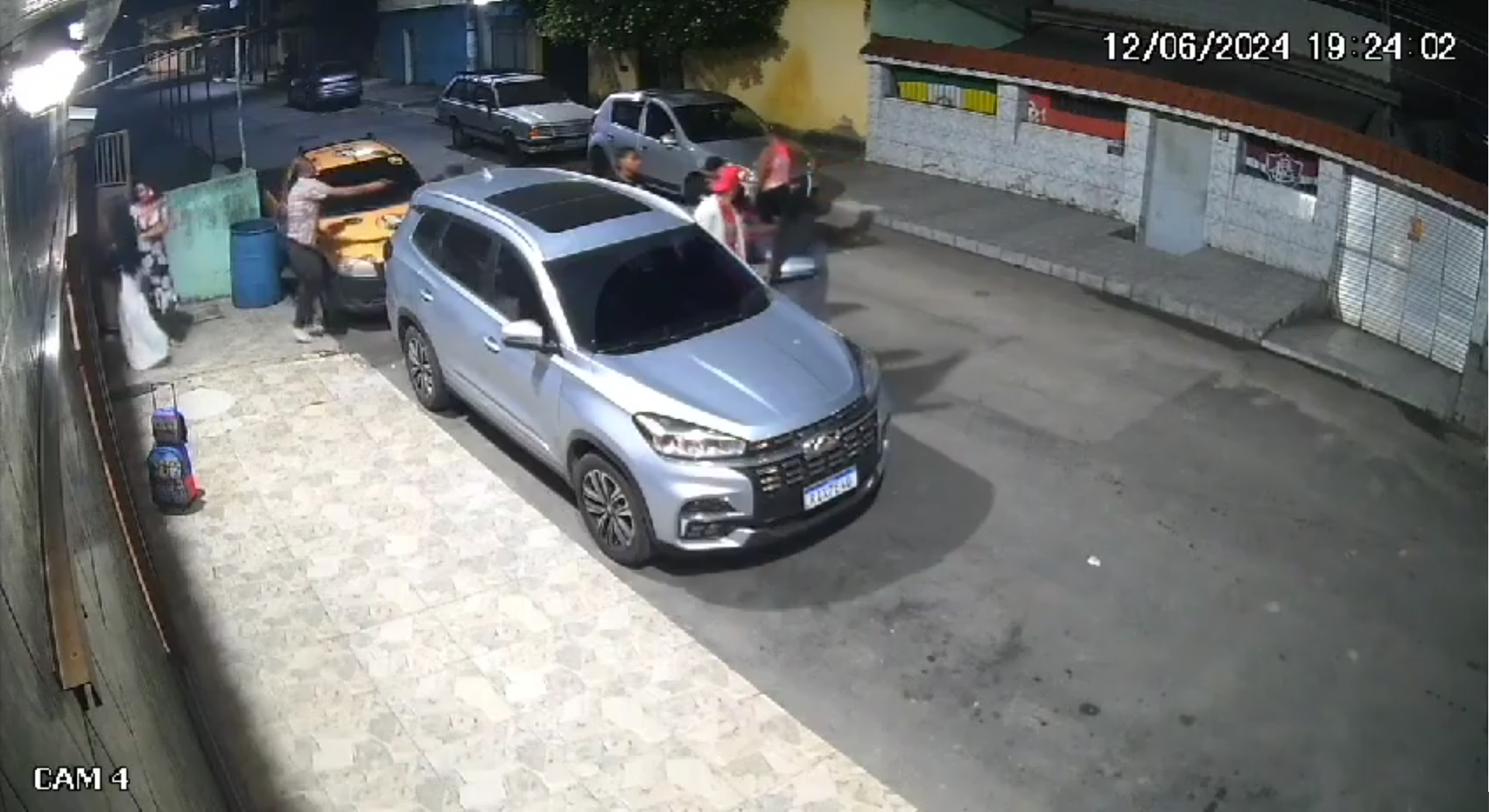 Assalto a PM termina com bandido morto em Duque de Caxias