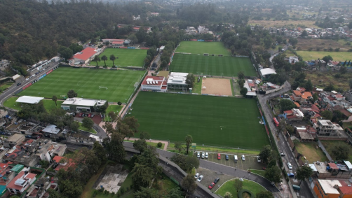 O Centro de Alto Rendimiento (CAR) é o local onde a seleção mexicana realiza seus treinamentos.