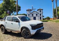 Chevrolet S10 2025 evolui com novo visual e inteligência artificial