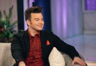 Ator de "Glee" foi aconselhado a não se assumir gay no começo da carreira