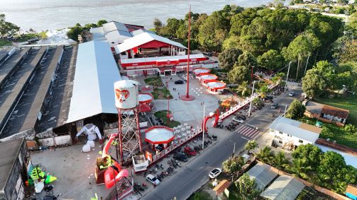 Parintins Festival: As a title is defined between Caprichoso and Guaranteed