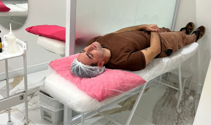 Mãe de empresário morto após peeling de fenol pede R$ 1,4 milhão em indenização