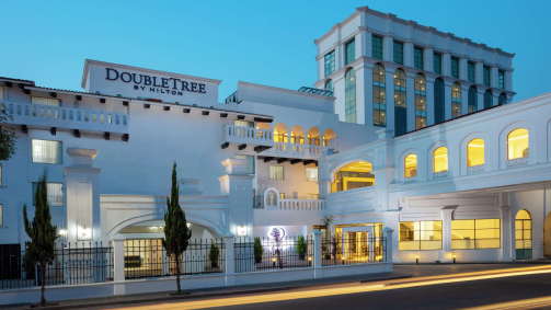 O Double Tree by Hilton Tolouca fica próximo à capital mexicana.