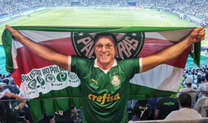 Chael Sonnen vai a jogo do Palmeiras e revela conversa com Abel Ferreira