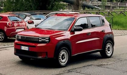 Uno Mille? Fiat Grande Panda é visto sem camuflagem e semelhança impressiona