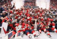 NHL: Florida Panthers impede virada do Edmonton Oilers e conquista Stanley Cup